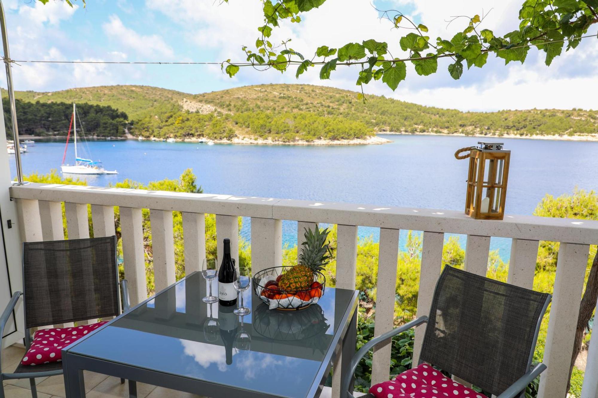 Island Breeze M - Zf Hvar * Hvar Town